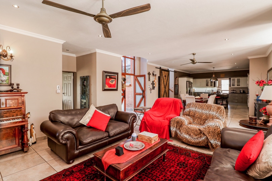 4 Bedroom Property for Sale in Melodie North West